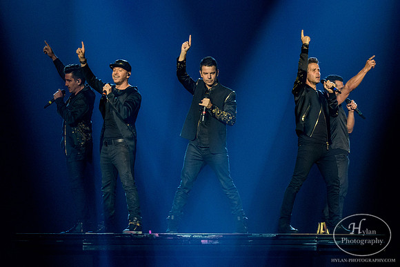 NKOTB-HylanPhotography-PPLCenter-WLEV-212153.jpg