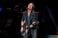 KeithUrban-HylanPhotography-AllentownFair17-CatCountry96-2-3.jpg