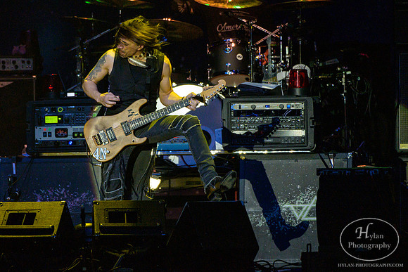 GenerationAxe-HylanPhotography-SandsEventCenter-204238.jpg