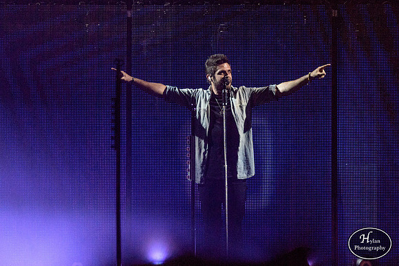 ThomasRhett-HylanPhotography-PPLCenter-CatCountry-201550.jpg