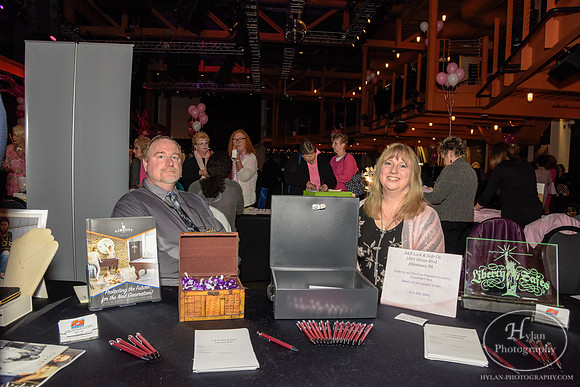 LittlePinkDressParty2016-HylanPhotography-MusikfestCafe-WLEV-185304.jpg