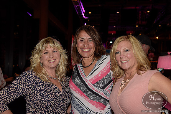 LittlePinkDressParty2016-HylanPhotography-MusikfestCafe-WLEV-205940.jpg