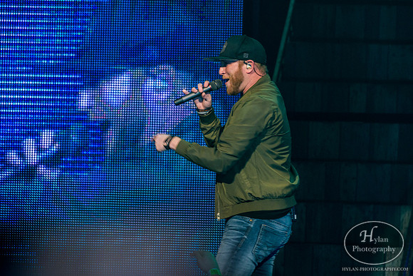 ColeSwindell-HylanPhotography-PPL-CatCountry-4.jpg