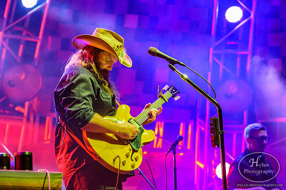 ChrisStapleton-HylanPhotography-PPLCenter-CatCountry96-3.jpg