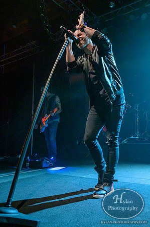 Daughtry-HylanPhotography-Steelstacks-WLEV-200327.jpg