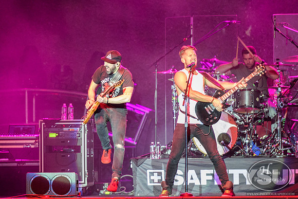 SafetySuit-HylanPhotography-SandsEventCenter-WLEV-01-7.jpg