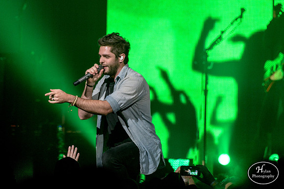 ThomasRhett-HylanPhotography-PPLCenter-CatCountry-201834.jpg