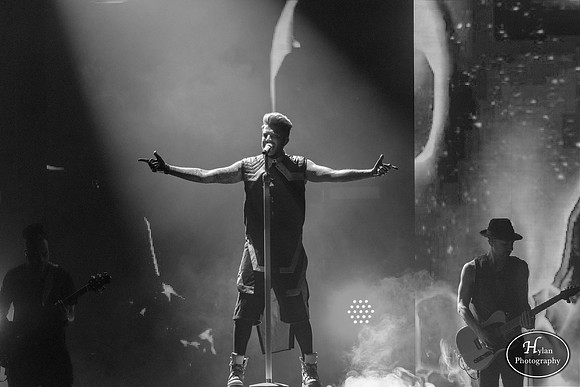 AdamLambert-HylanPhotography-SandsBethlehemEventCenter-WLEV-211450.jpg