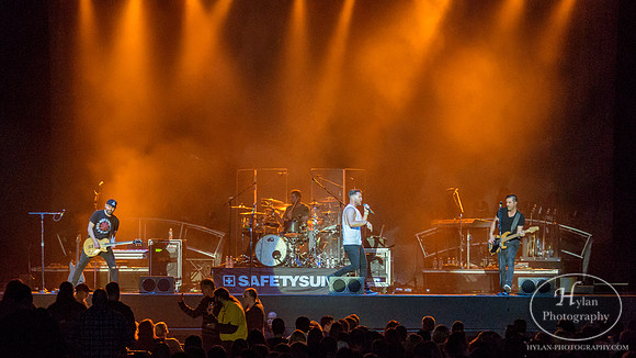 SafetySuit-HylanPhotography-SandsEventCenter-WLEV-201302.jpg