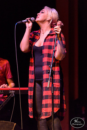 MeghanLinsey-HylanPhotography-MusikfestCafe-CatCountry-210306.jpg