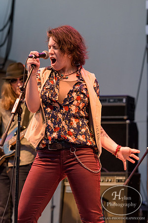 ChestnutGrove-HylanPhotography-LevittPavilion-WLEV-04.jpg