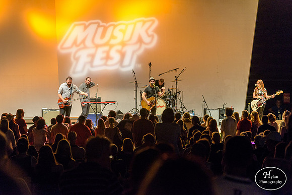 Kristian Bush