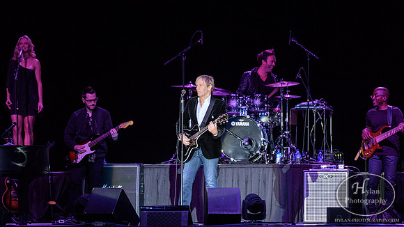 MichaelBolton-HylanPhotography-SandsEventCenter-WLEV-202511.jpg