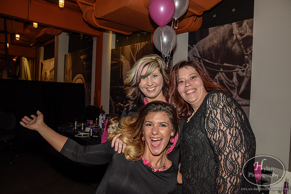 LittlePinkDressParty2016-HylanPhotography-MusikfestCafe-WLEV-212400.jpg