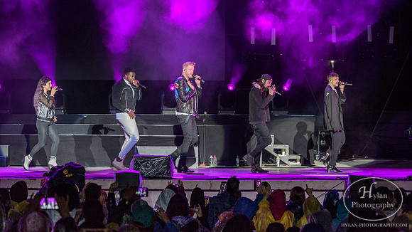 Pentatonix-HylanPhotography-AllentownFair17-CatCountry96-201232.jpg