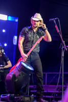 BradPaisley-HylanPhotography-MoheganSunArena-CatCountry-211800.jpg