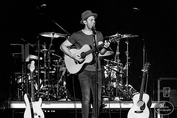 RyanKinder-HylanPhotography-SandsBethlehemEventCenter-CatCountry-02.jpg