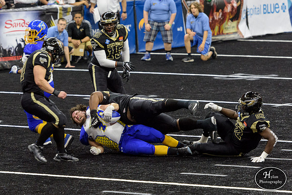 LVSteelhawks_vx_PhilYellowJackets-HylanPhotography-PPLCenter-01-8.jpg
