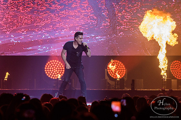 NKOTB-HylanPhotography-PPLCenter-WLEV-212800.jpg