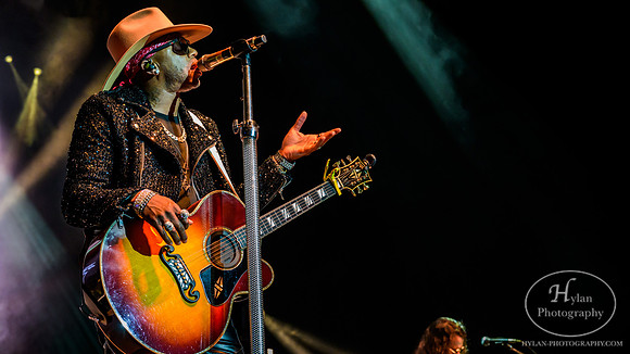 JimmieAllen-WCEC-CatCountry-8155.jpg