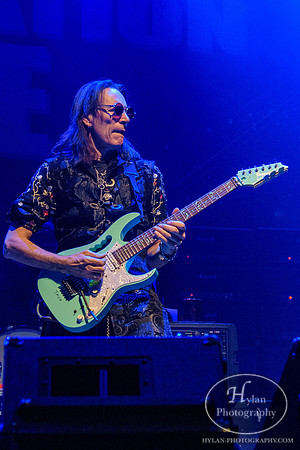 GenerationAxe-HylanPhotography-SandsEventCenter-200942.jpg