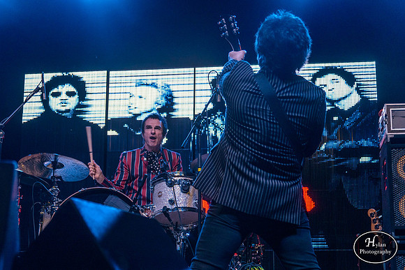 TheRomantics-HylanPhotography-SandsBethlehemEventCenter-WLEV-191034.jpg