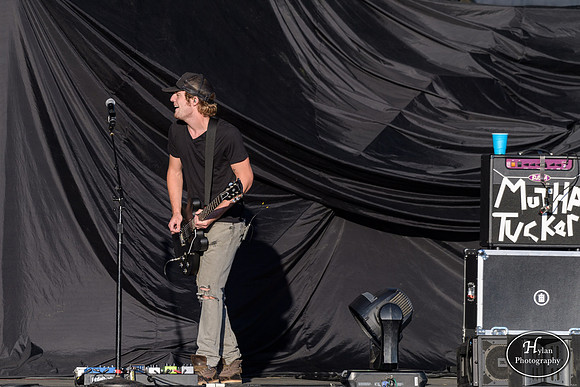 TuckerBeatHard-HylanPhotography-Musikfest2016-CatCountry-190404.jpg