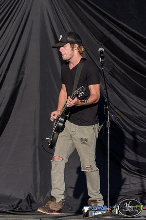 TuckerBeatHard-HylanPhotography-Musikfest2016-CatCountry-190340.jpg