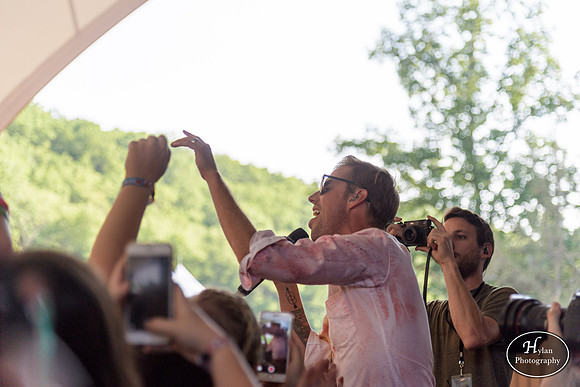 AndrewMcMahon-HylanPhotography-PavilionatMontageMountain-01-3.jpg