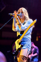 LindsayEll-HylanPhotography-MoheganSunArena-CatCountry-193612.jpg