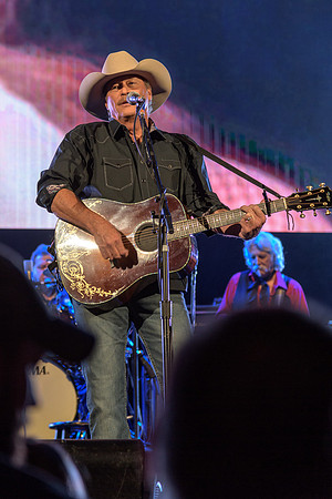 AlanJackson-HylanPhotography-MoheganPa-CatCountry96-204627.jpg