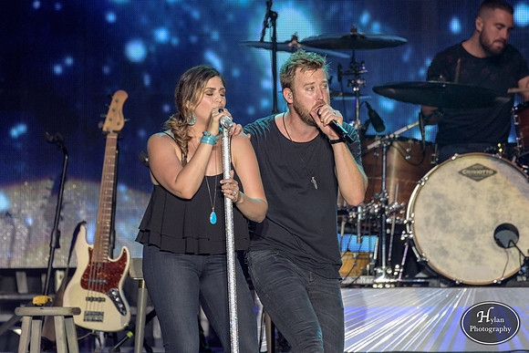 LadyAntebellum-HylanPhotography-Musikfest2016-CatCountry-214848.jpg