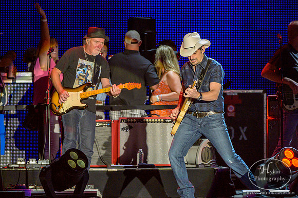 BradPaisley-HylanPhotography-Musikfest2019-WLEV-203446.jpg