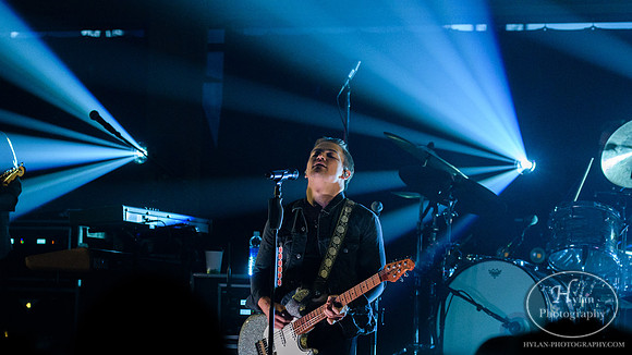 HunterHayes-HylanPhotography-SteelStacks-CatCountry96-2-6.jpg