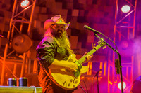 ChrisStapleton-HylanPhotography-PPLCenter-CatCountry96-3-2.jpg