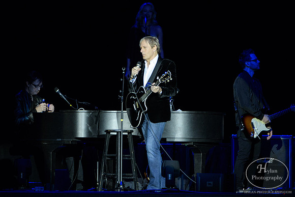 MichaelBolton-HylanPhotography-SandsEventCenter-WLEV-202936.jpg
