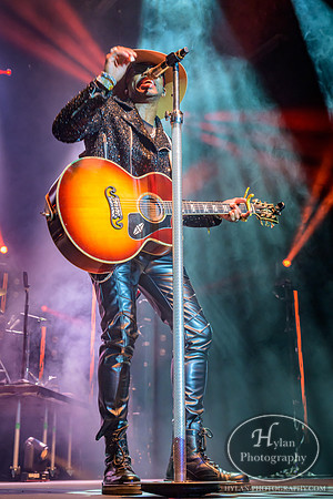 JimmieAllen-WCEC-CatCountry-8087.jpg