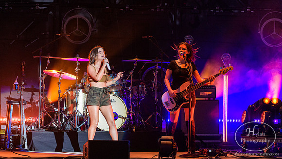 MarenMorris-HylanPhotography-AF2018-CatCountry-194451.jpg