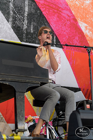 AndrewMcMahon-HylanPhotography-PavilionatMontageMountain-03.jpg