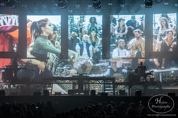 LindseyStirling-HylanPhotography-SandsEventCenter-WLEV-210013.jpg