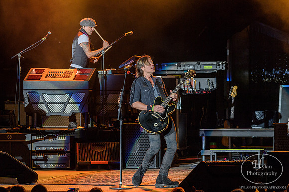 KeithUrban-HylanPhotography-AllentownFair17-CatCountry96-2-7.jpg