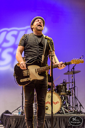 Kristian Bush