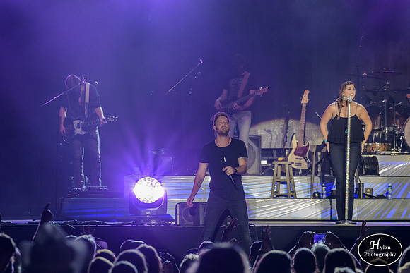 LadyAntebellum-HylanPhotography-Musikfest2016-CatCountry-01-7.jpg