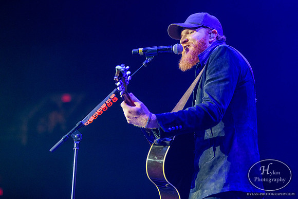 EricPaslay-HylanPhotography-MoheganPa-CatCountry96-2-2.jpg