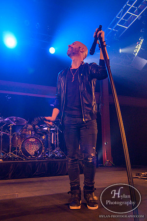 Daughtry-HylanPhotography-Steelstacks-WLEV-201057.jpg