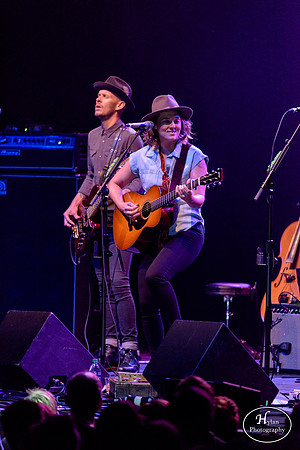 BrandiCarlile-HylanPhotography-SandsBethlehemEventCenter-211814.jpg