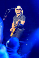 BradPaisley-HylanPhotography-MoheganSunArena-CatCountry-01-4.jpg
