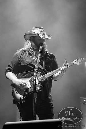 ChrisStapleton-HylanPhotography-AllentownFair2016-CatCountry-02.jpg