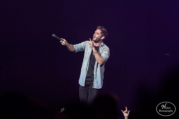 ThomasRhett-HylanPhotography-PPLCenter-CatCountry-202012.jpg