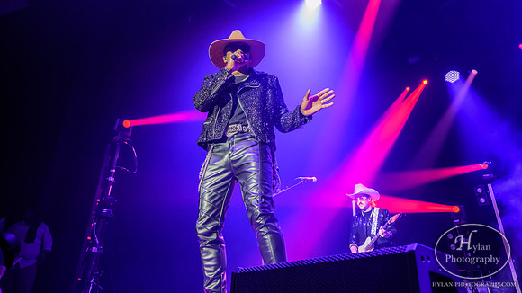 JimmieAllen-WCEC-CatCountry-8046.jpg